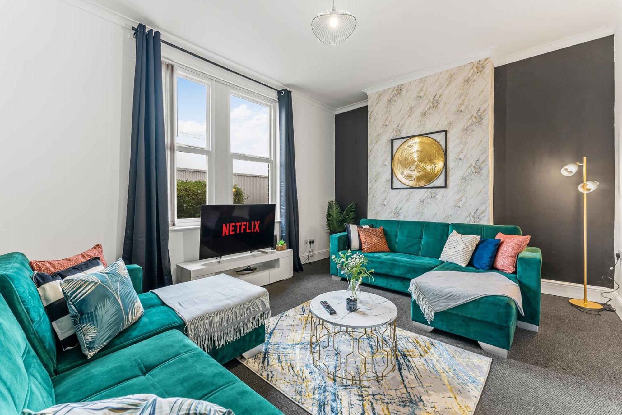 20 Percent Off! Stylish Sheffield Abode Sleeps 12 Apartment Exterior photo